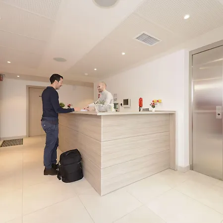Aparthotel Les Portes De Paris